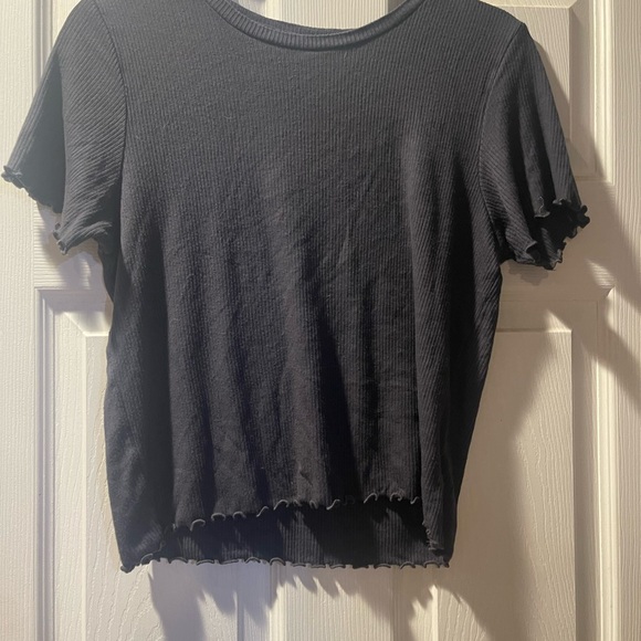 American Eagle Outfitters Tops - American Eagle Outfitters Charcoal Ribbed Short Sleeve Crop Tee